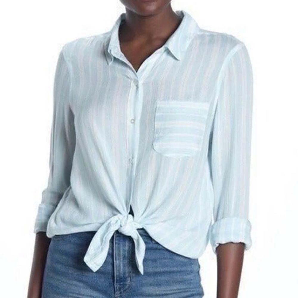 NWOT Abound Weekend Tie Front Shirt S Striped